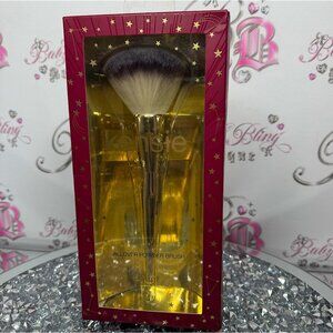 Kensie makeup brush all over powder gold luxury makeup powders bronzer big fluff